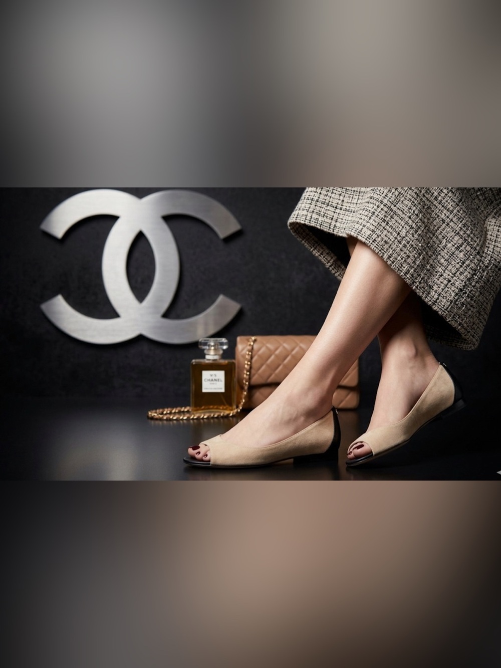 Authentic Chanel luxury designer signature suede leather open toe flats sz 8.5